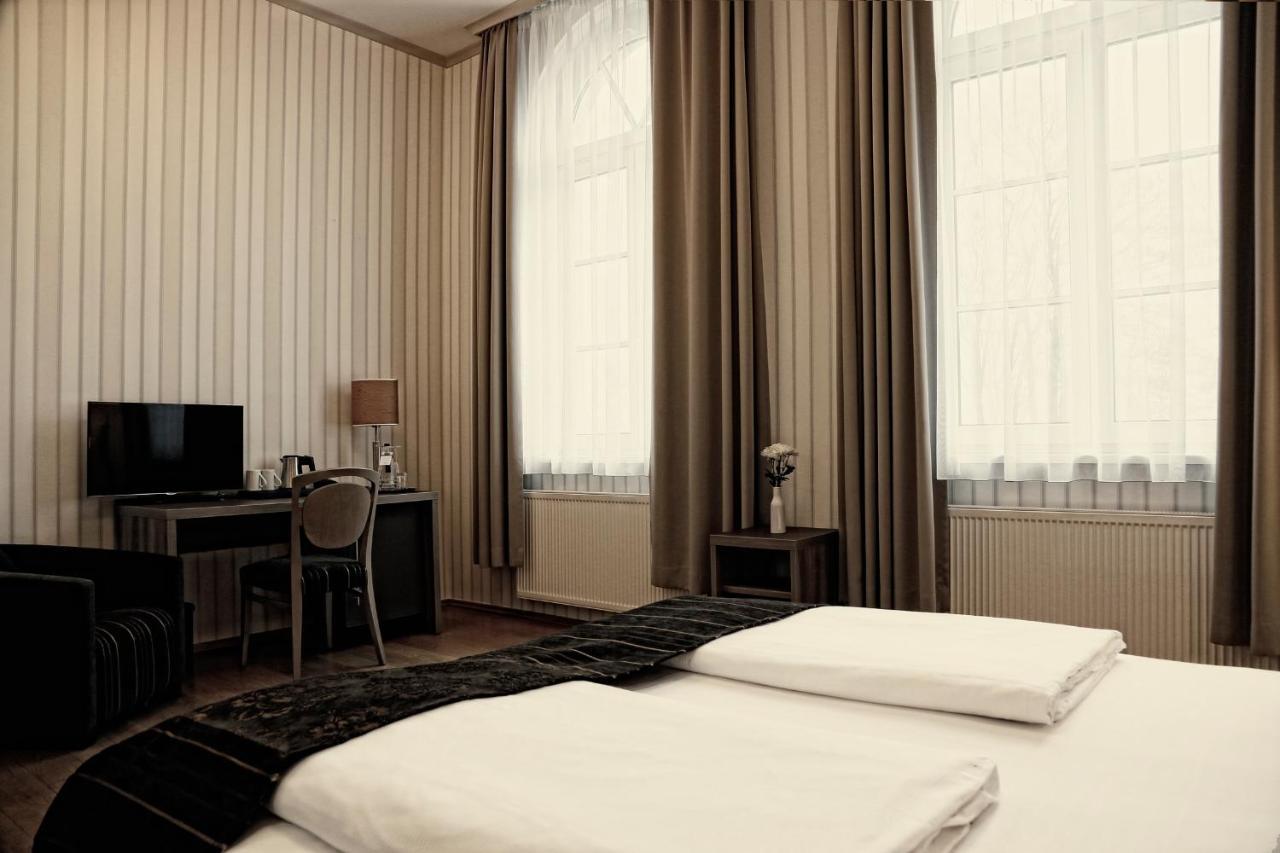 Comfort Room,776107267:JPEG